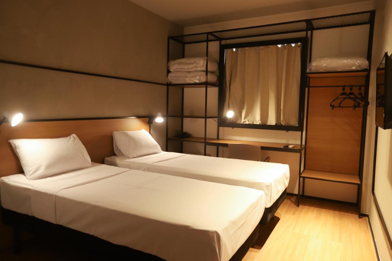 Hotel Ibis Shopping 3*