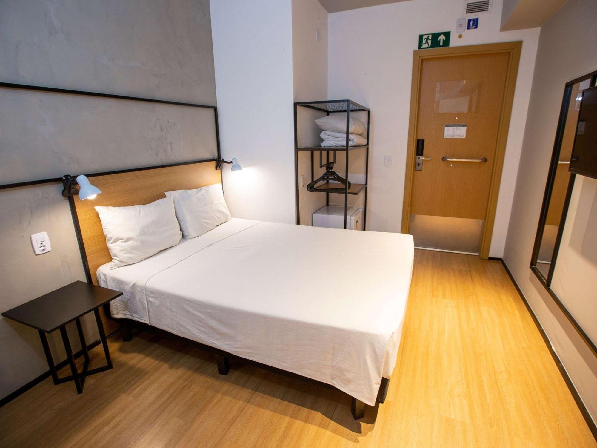 Ibis Shopping Hotel